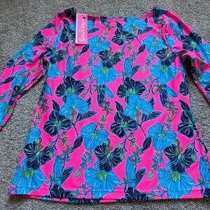 Chilly Lilly Top NWT